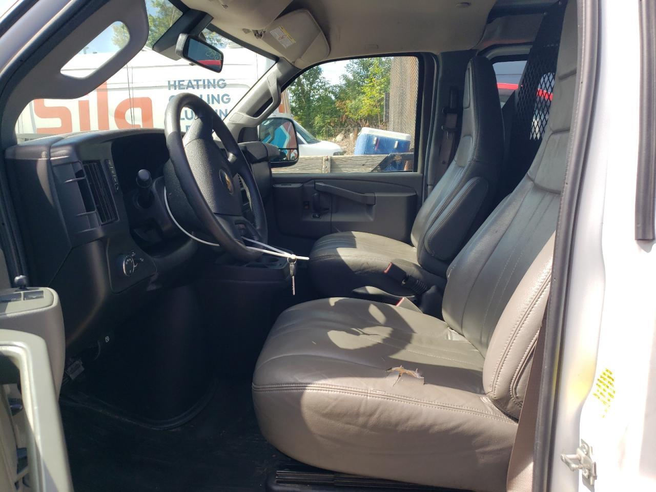 2021 Chevrolet Express G2500 - Фото 7