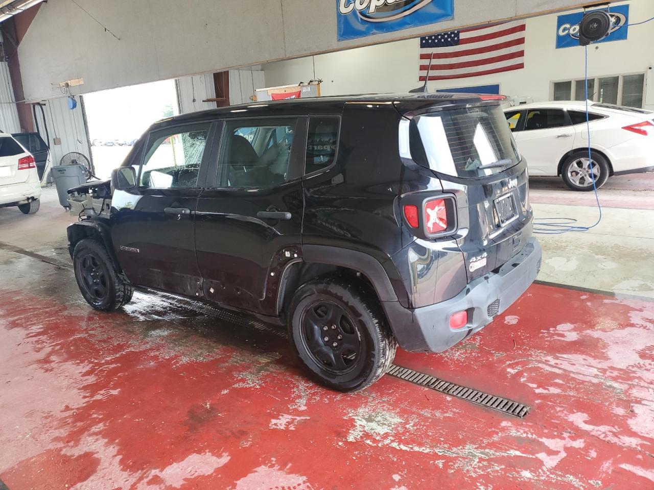 2021 Jeep Renegade Sport - Фото 2