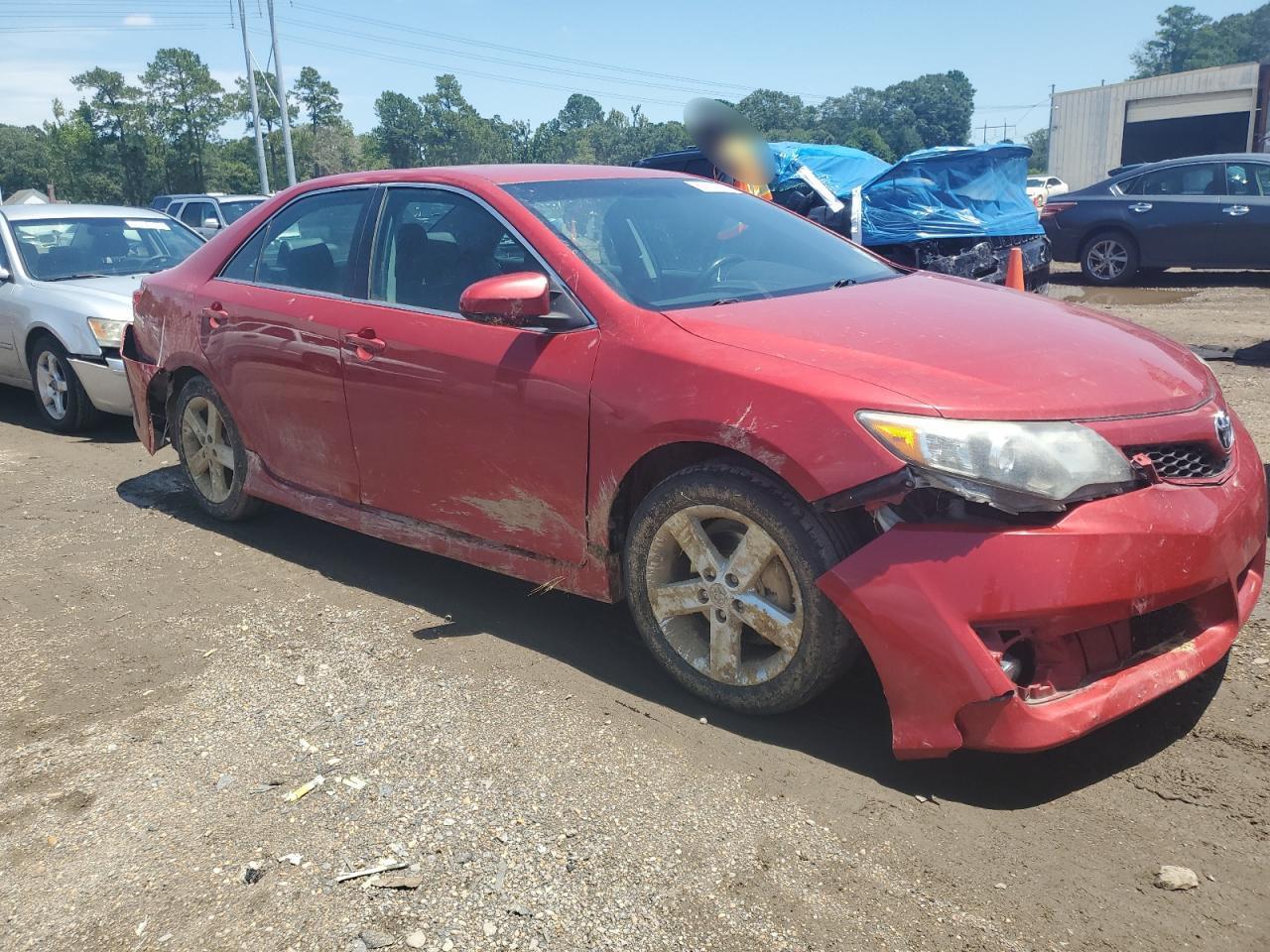 2014 Toyota Camry L - Image 4