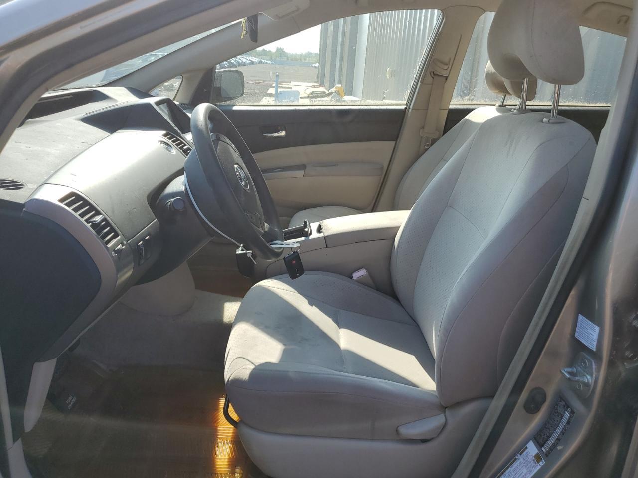 2004 Toyota Prius - Фото 7