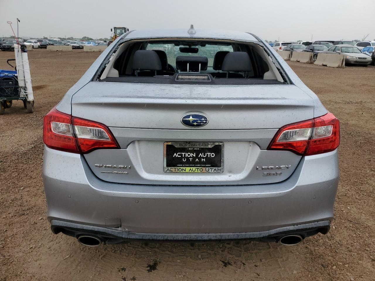2019 Subaru Legacy 3.6R Limited - Фото 6