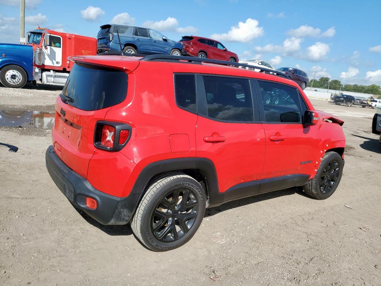 2018 Jeep Renegade Latitude - Фото 3