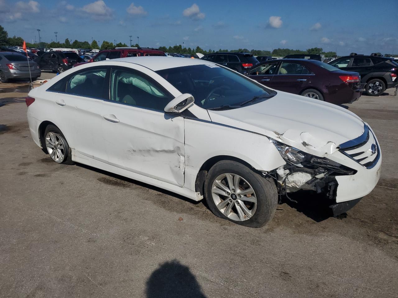 2014 Hyundai Sonata Gls - Image 4