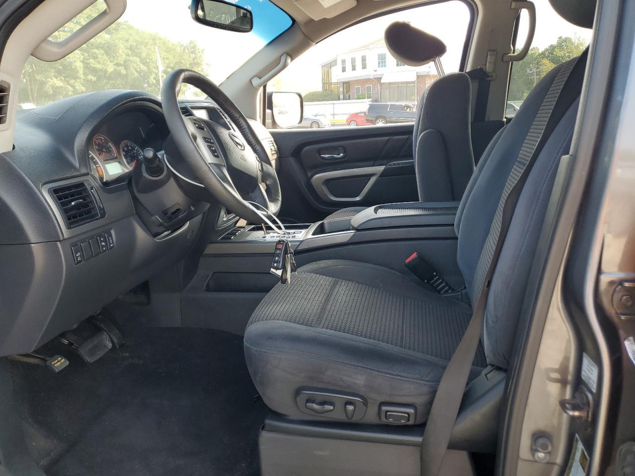 2015 Nissan Armada Sv - Фото 7