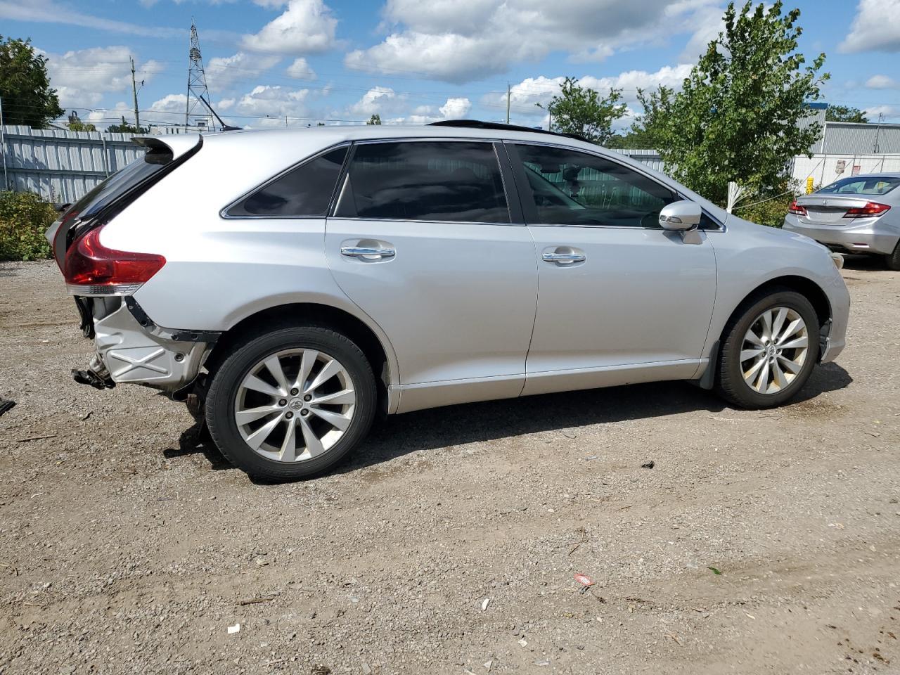 2013 Toyota Venza Le - Фото 3