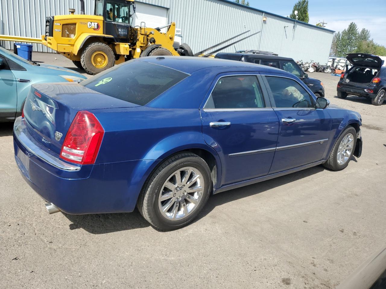 2009 Chrysler 300C - Image 3