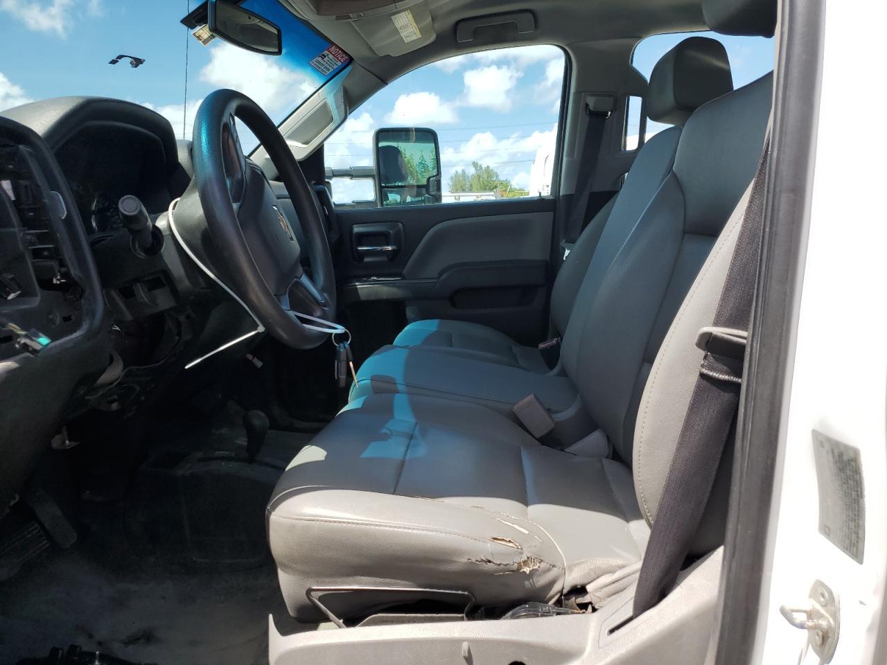 2018 Chevrolet Silverado K3500 - Image 7