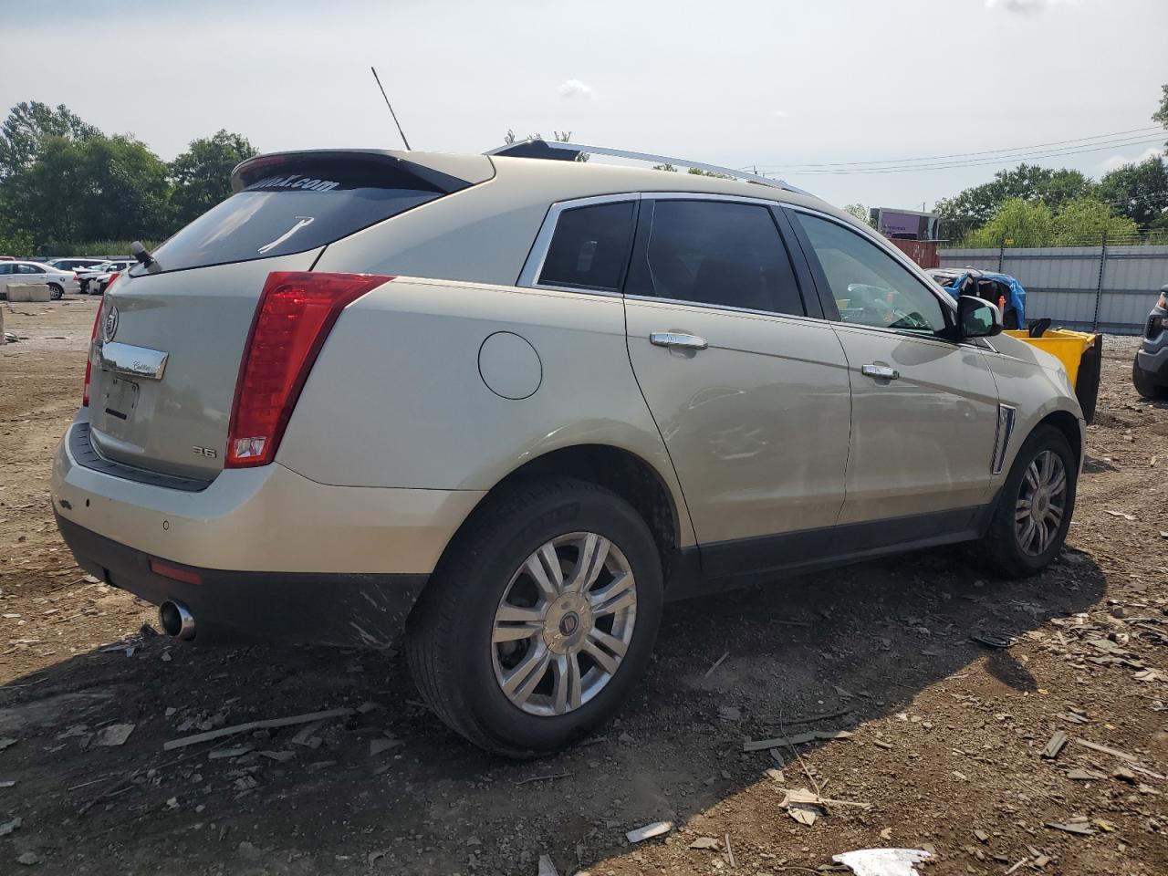 2015 Cadillac Srx Luxury Collection - Image 3