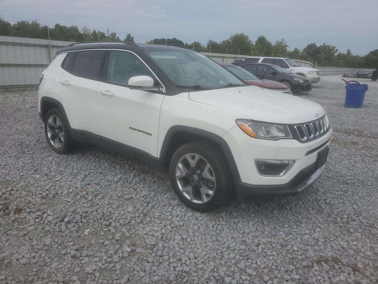 2017 Jeep Compass Limited - Image 4