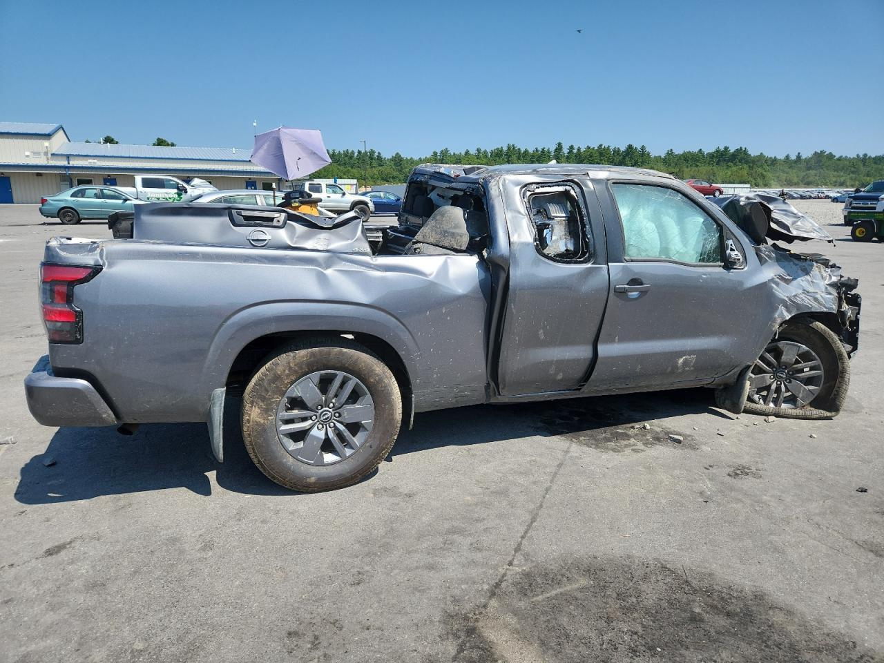 2025 Nissan Frontier S - Фото 3