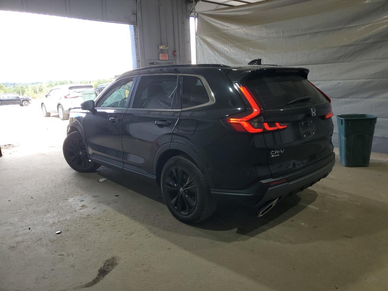 2024 Honda Cr-V Sport Touring - Image 2