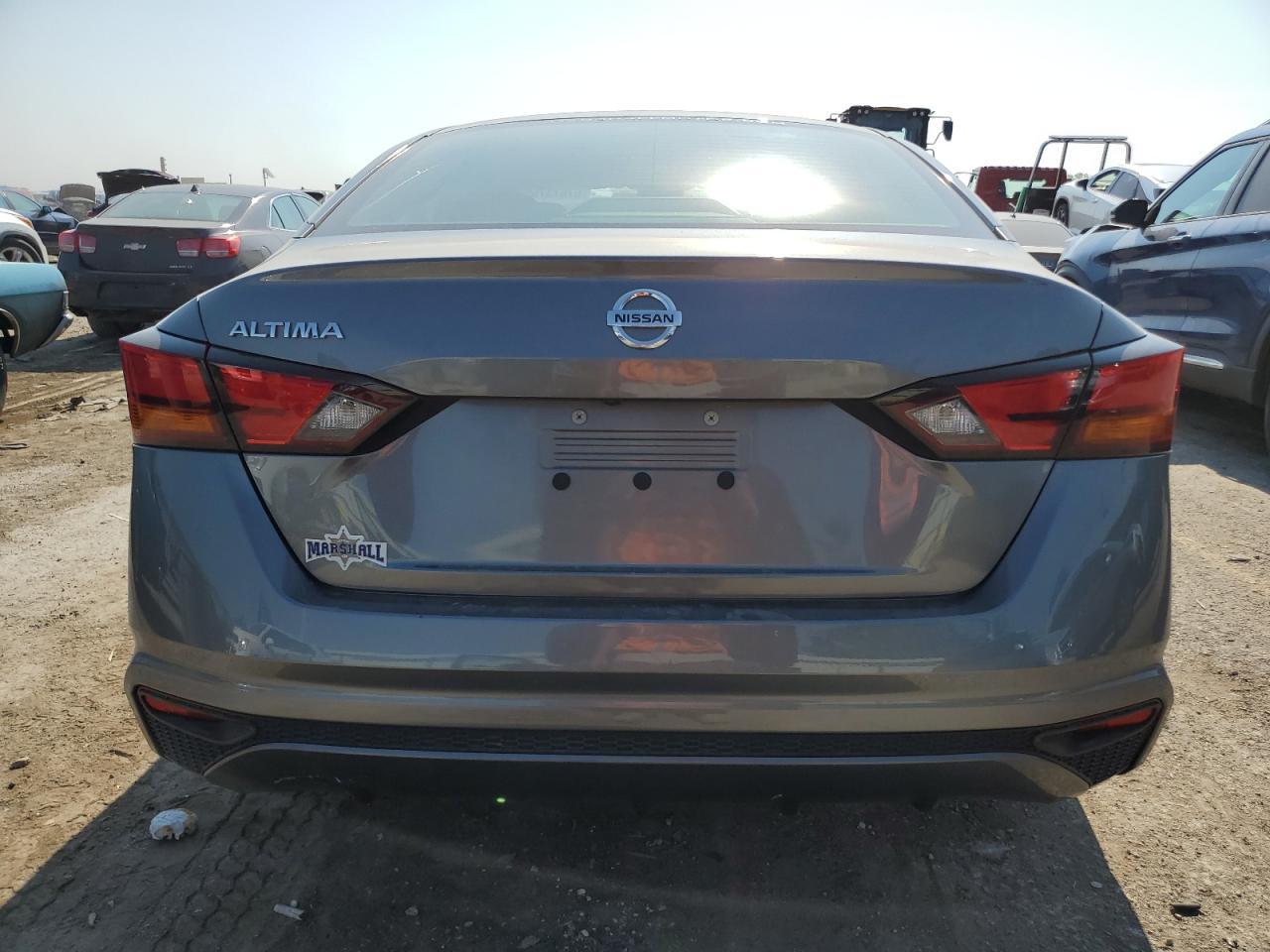2021 Nissan Altima S - Фото 6