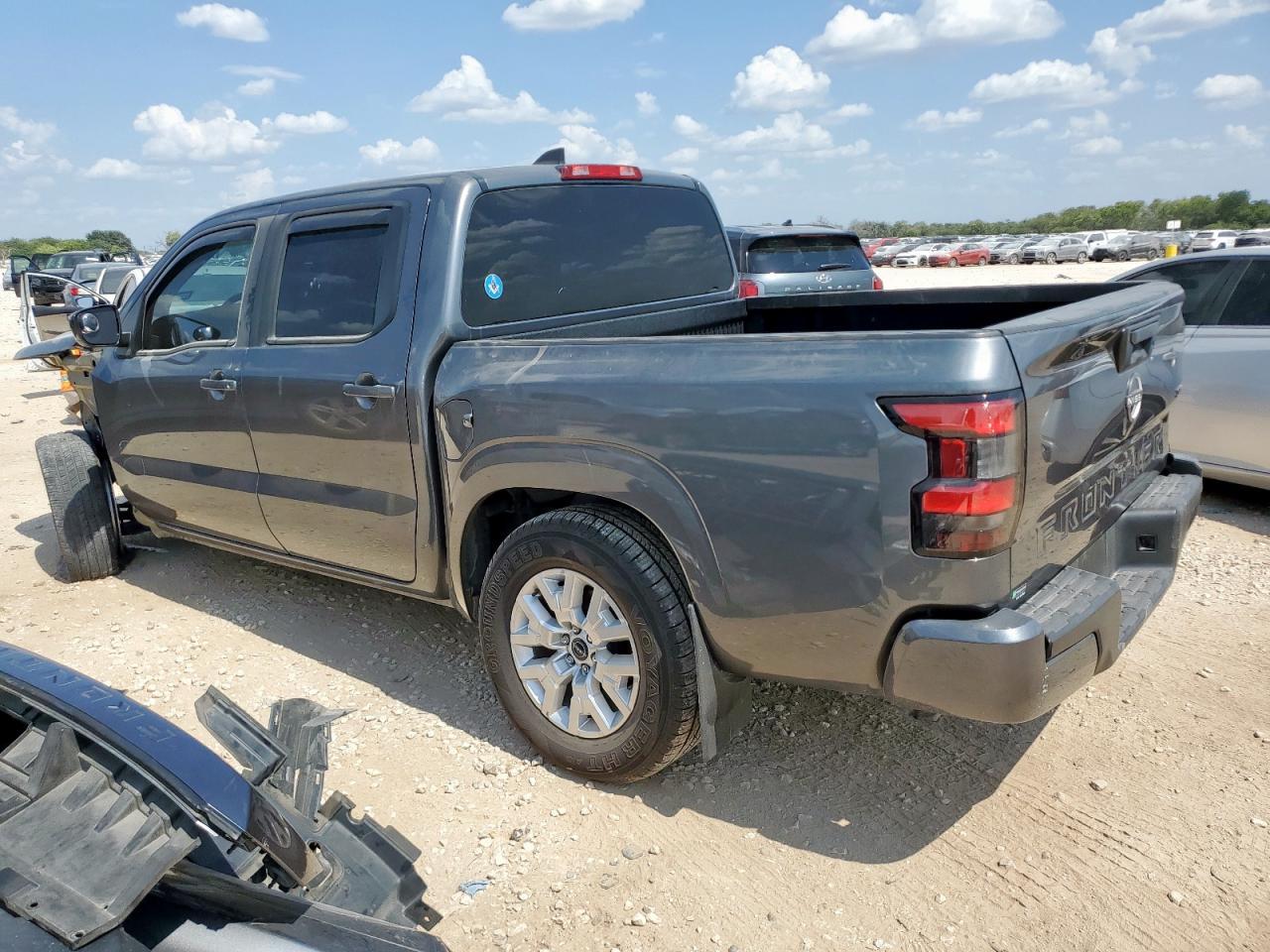 2023 Nissan Frontier S - Image 2