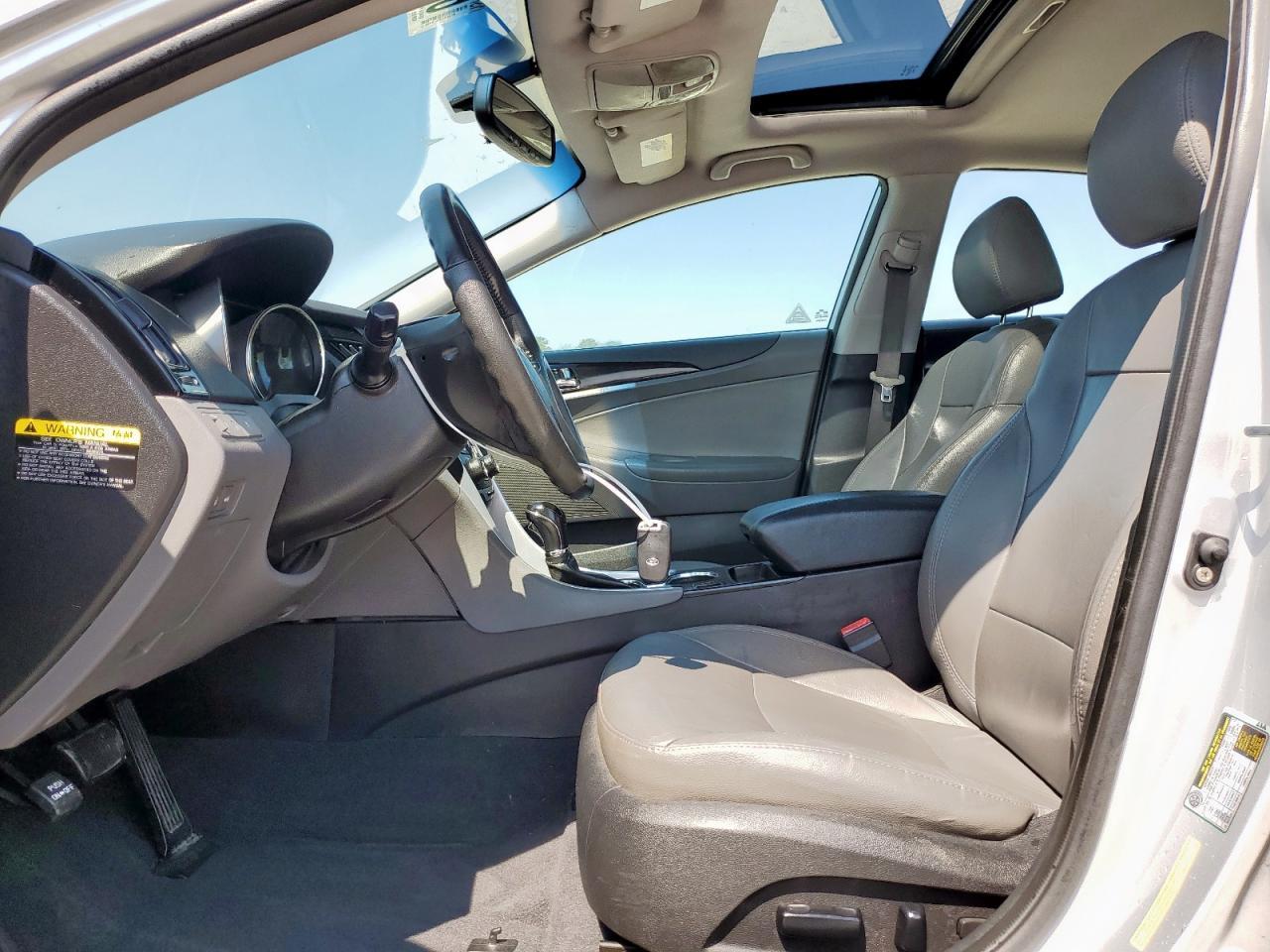 2011 Hyundai Sonata Se - Image 7