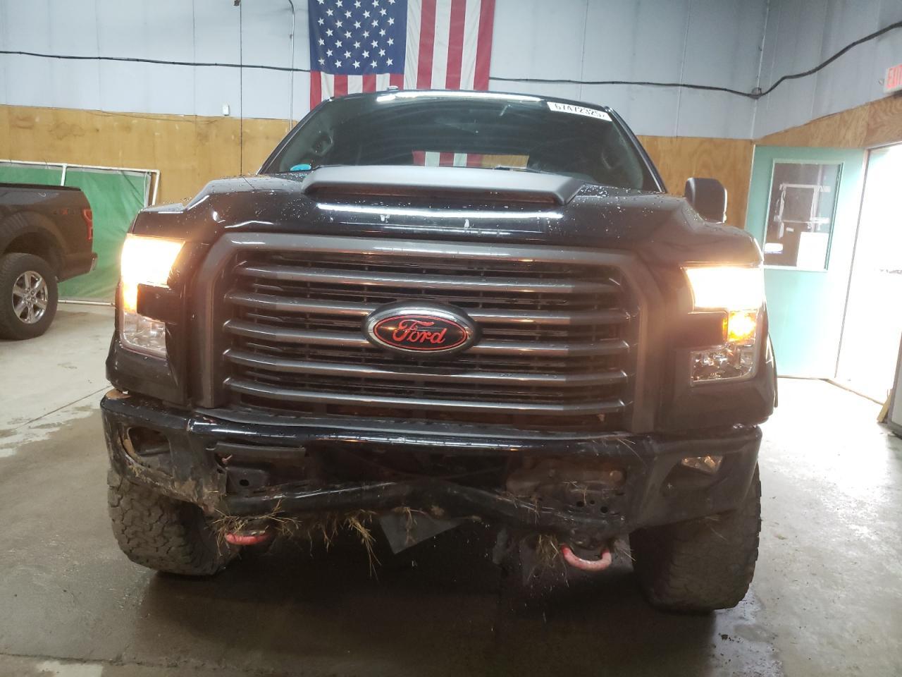 2016 Ford F150 Supercrew - Фото 5