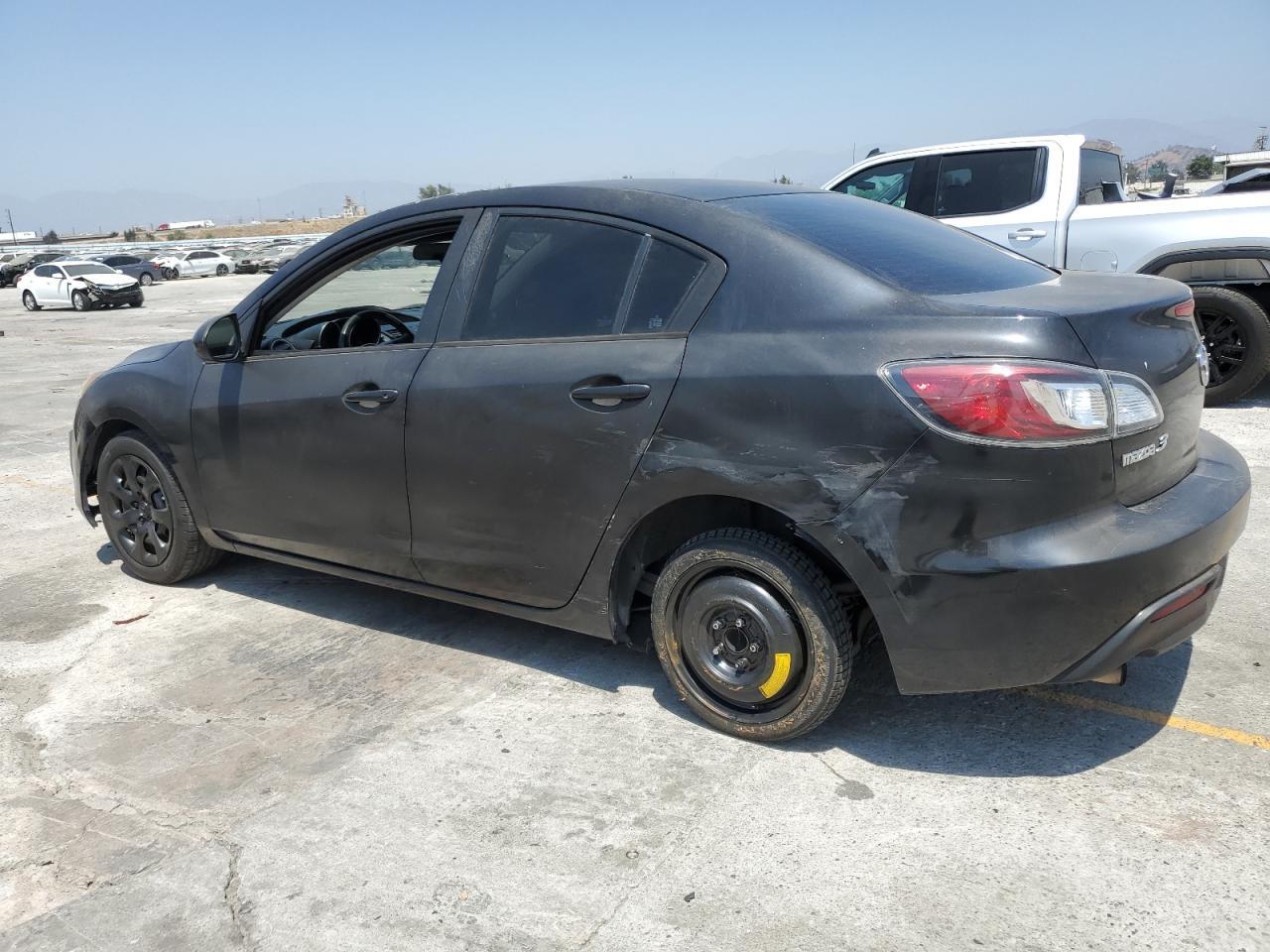 2011 Mazda 3 I - Фото 2