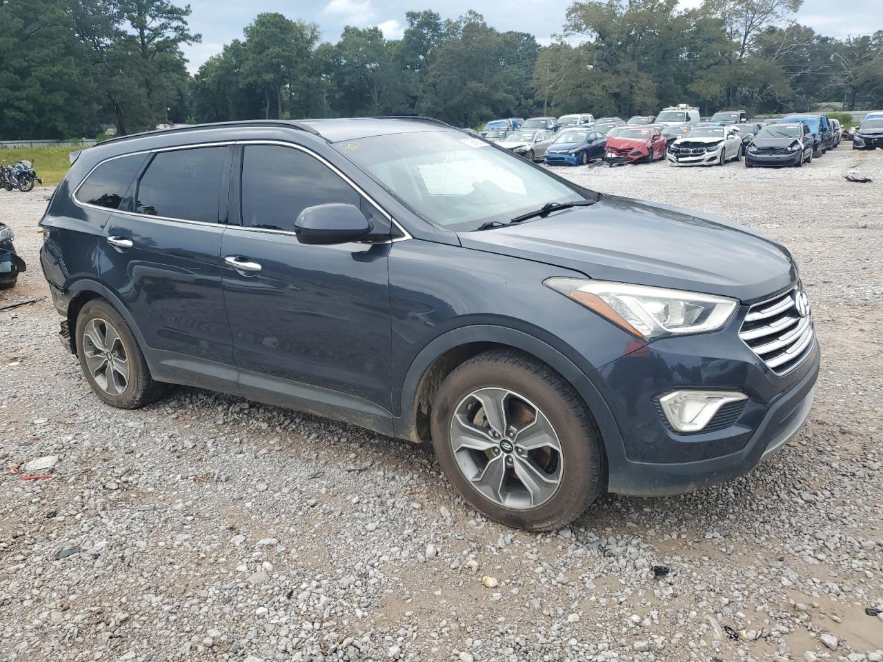 2015 Hyundai Santa Fe Gls - Image 4