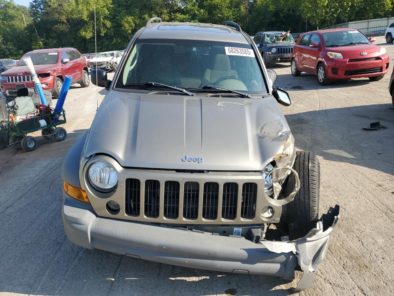 2005 Jeep Liberty Sport - Image 5