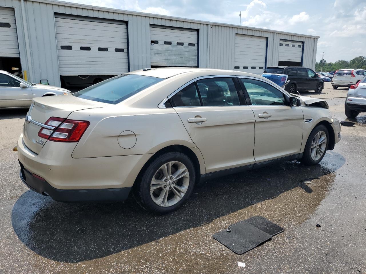 2017 Ford Taurus Sel - Фото 3