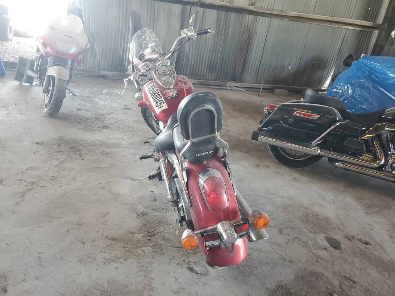 2003 Honda Vt750 Cdb - Фото 4