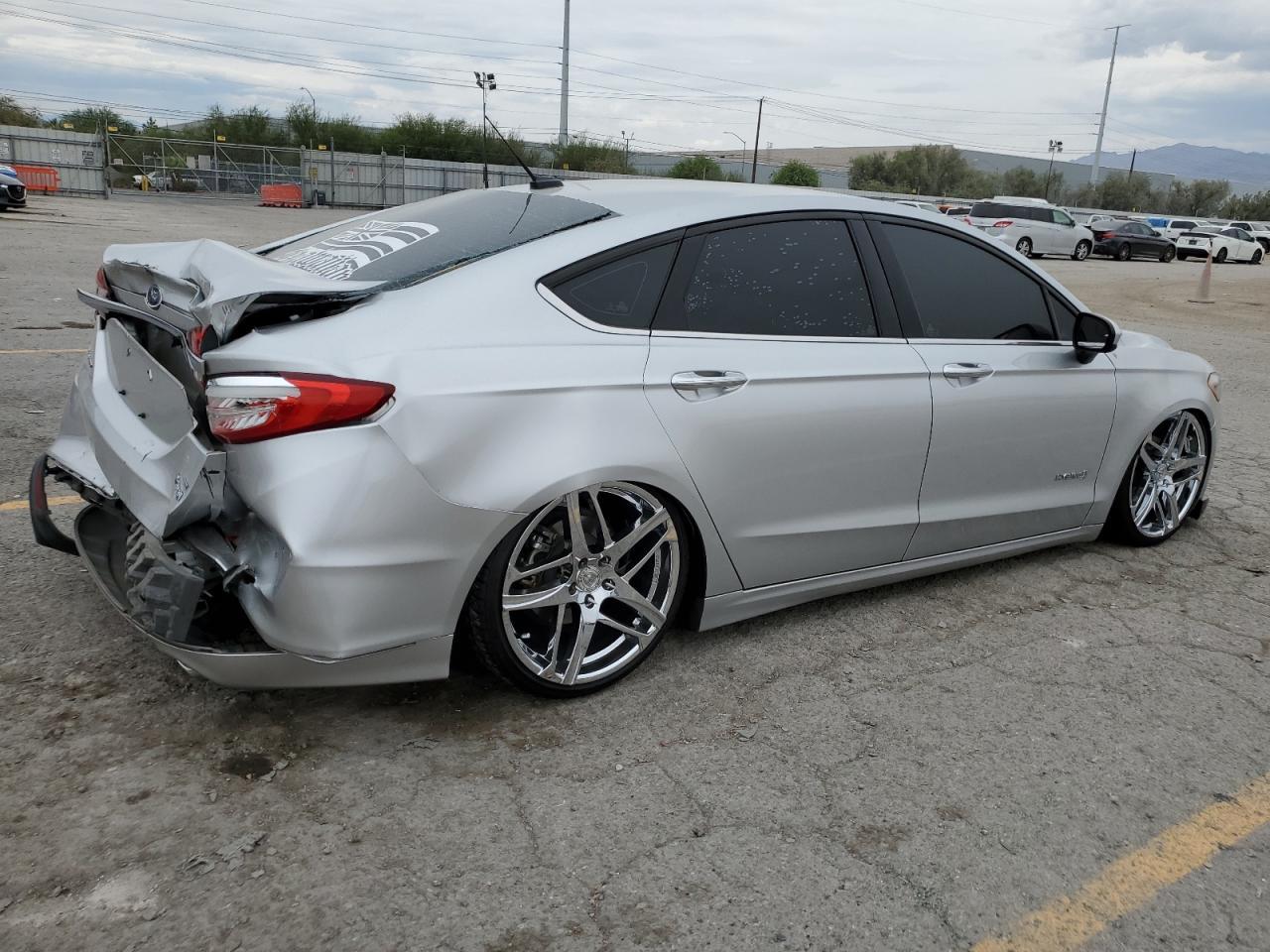 2017 Ford Fusion Se Hybrid - Фото 3