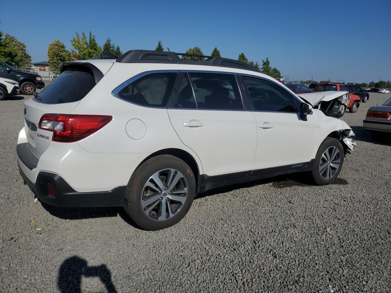 2019 Subaru Outback 2.5I Limited - Image 3