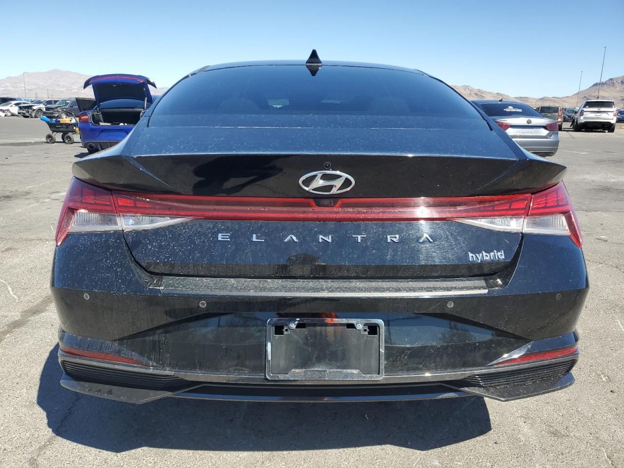 2023 Hyundai Elantra Limited - Image 6
