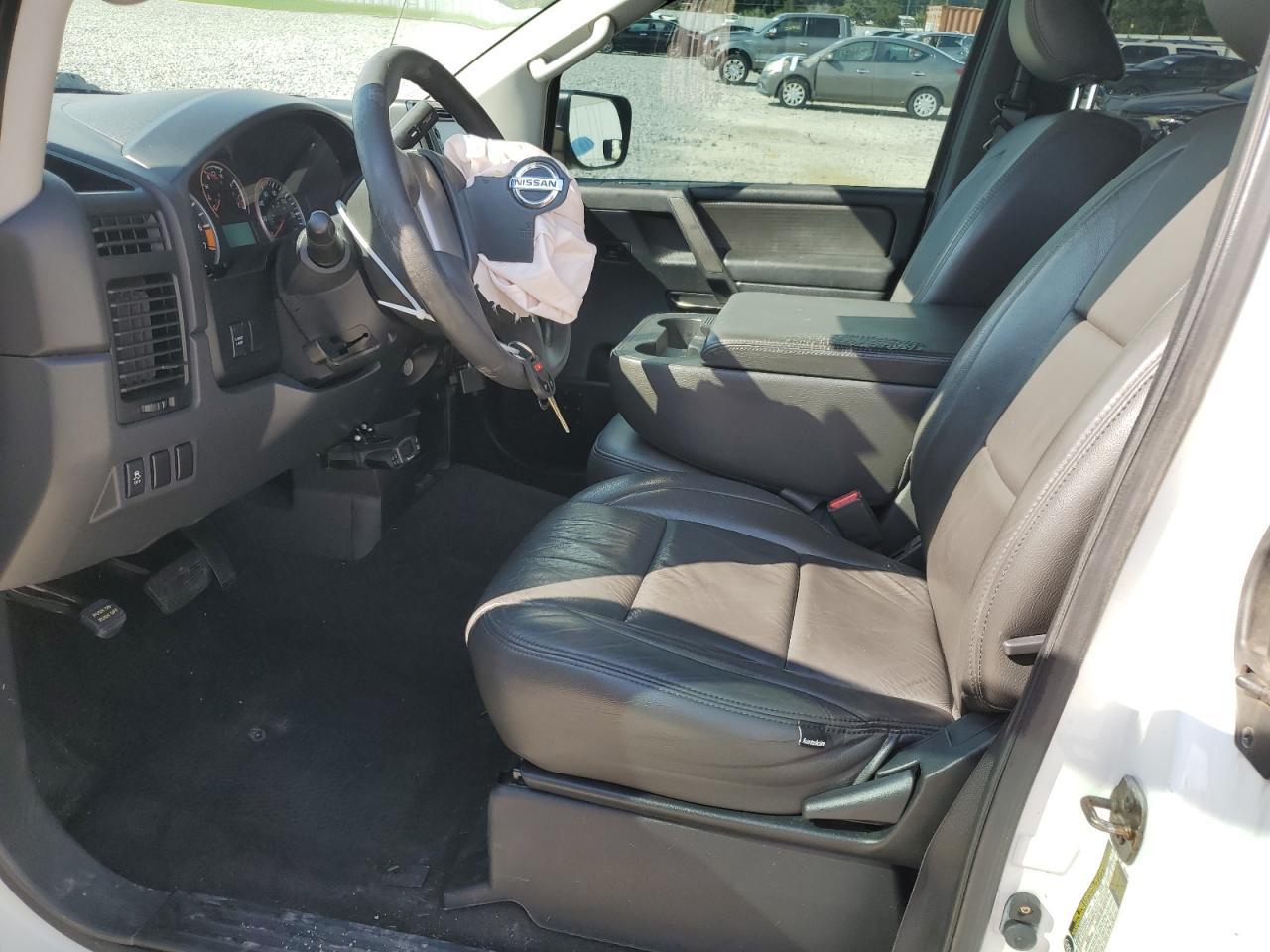 2013 Nissan Titan S - Image 7