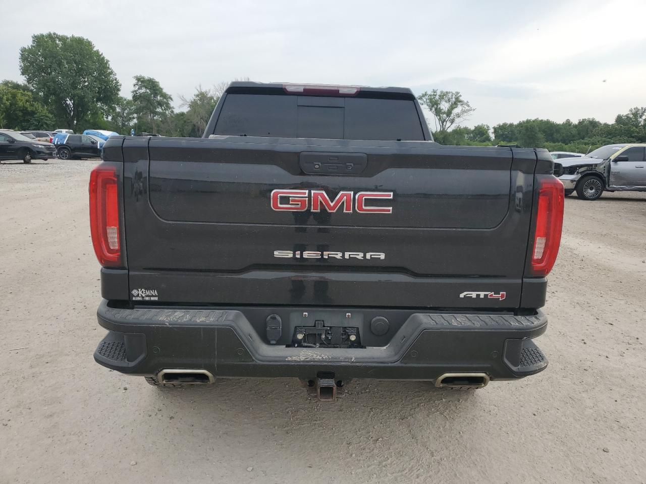 2019 GMC Sierra K1500 At4 - Фото 6