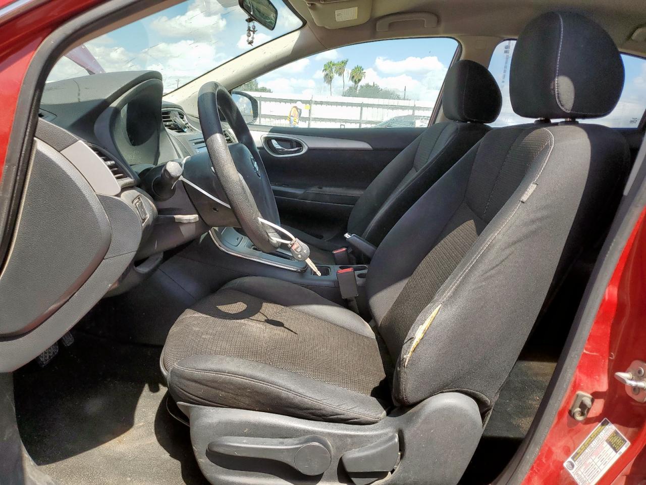2014 Nissan Sentra S - Фото 7