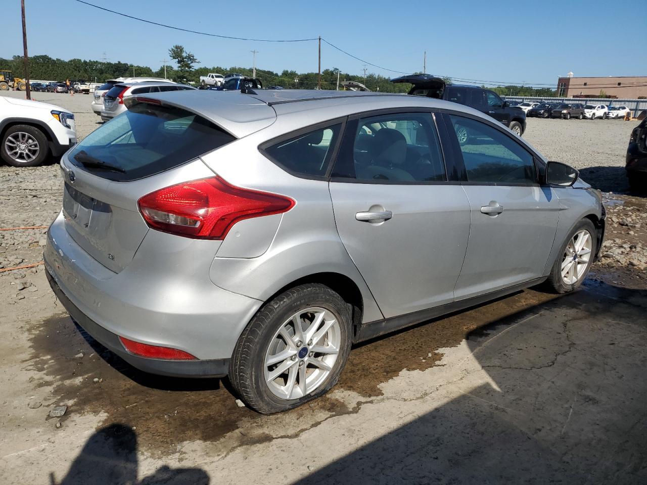 2016 Ford Focus Se - Image 3