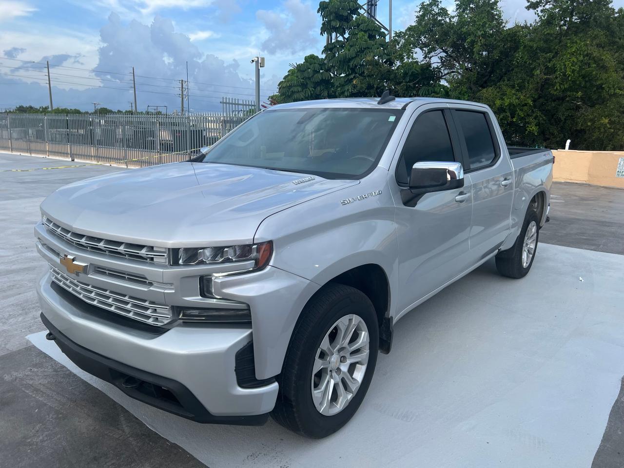 2021 Chevrolet Silverado K1500 Lt - Фото 2