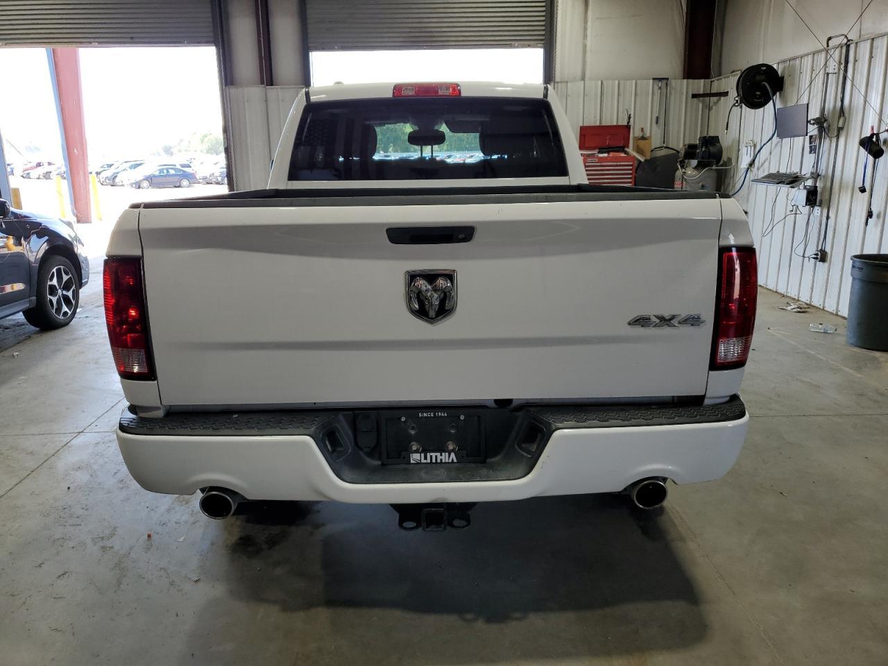 2017 Ram 1500 St - Image 6