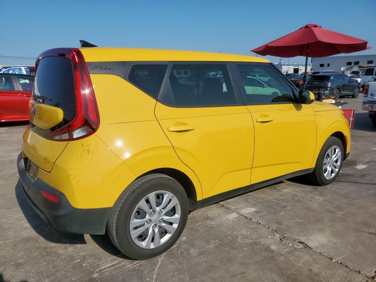 2020 Kia Soul Lx - Фото 3