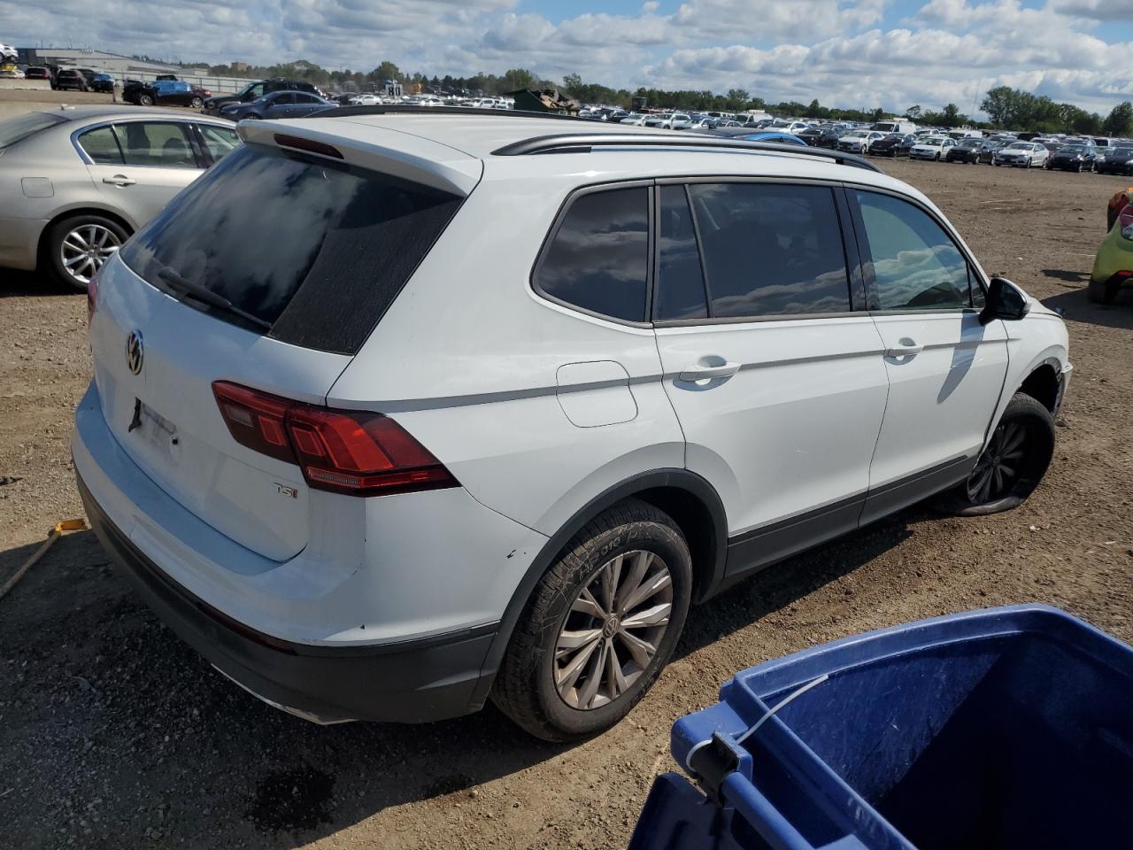 2018 Volkswagen Tiguan S - Image 3