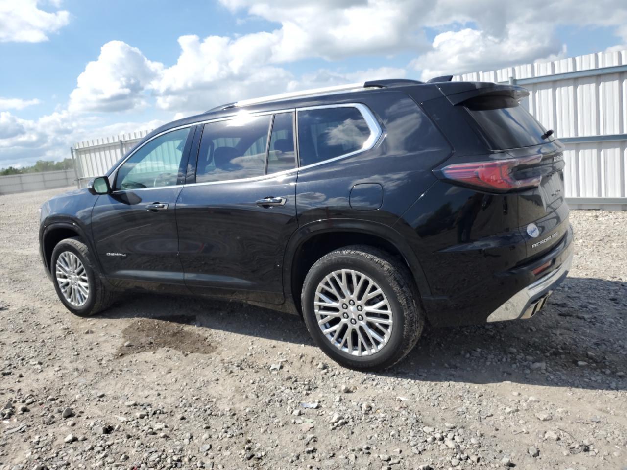 2024 GMC Acadia Denali - Фото 2
