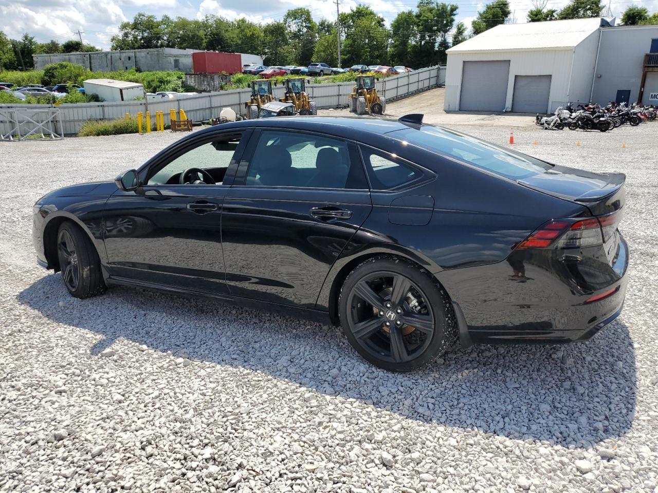 2025 Honda Accord Hybrid Sport-L - Фото 2