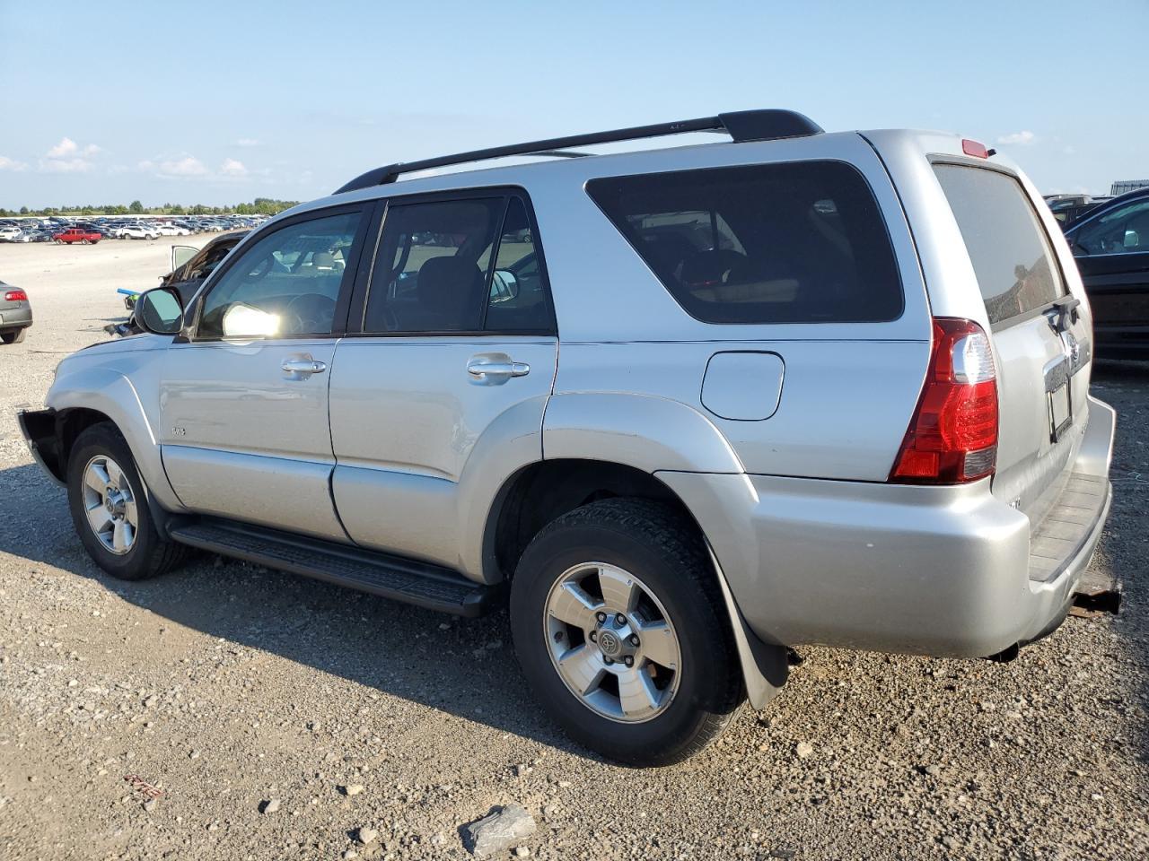 2006 Toyota 4Runner Sr5 - Image 2