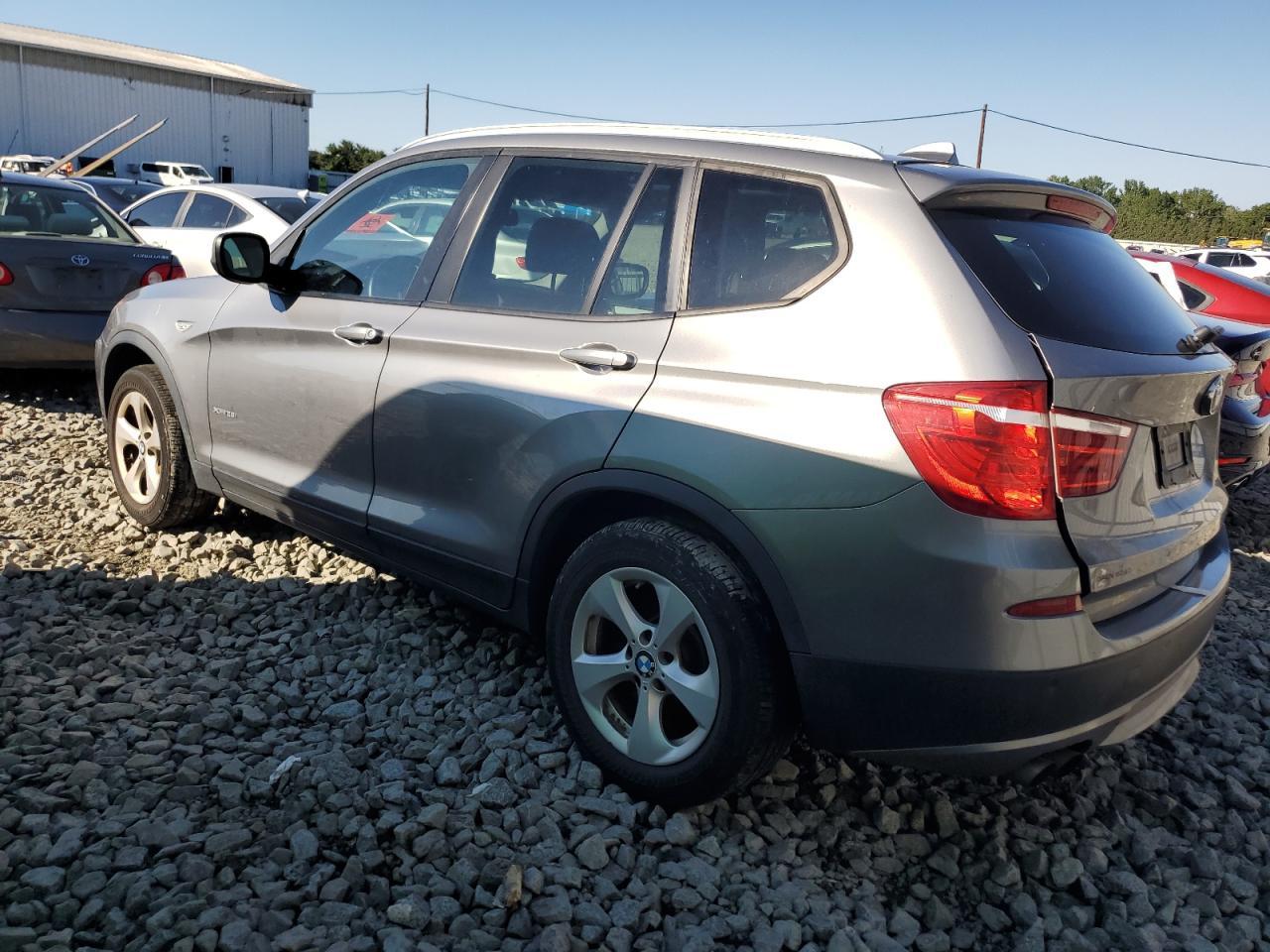 2012 BMW X3 xDrive28I - Image 2