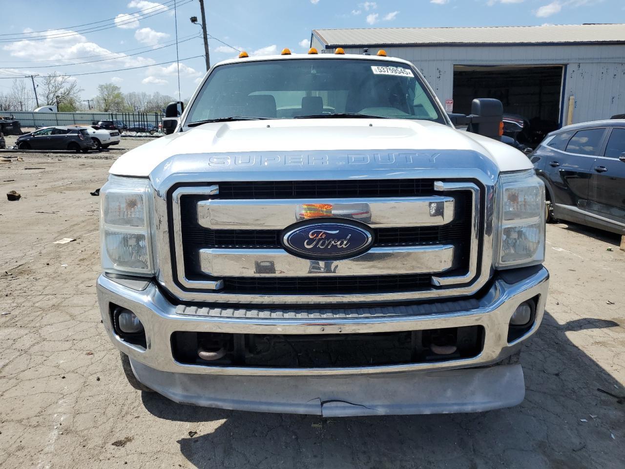2015 Ford F250 Super Duty - Фото 5