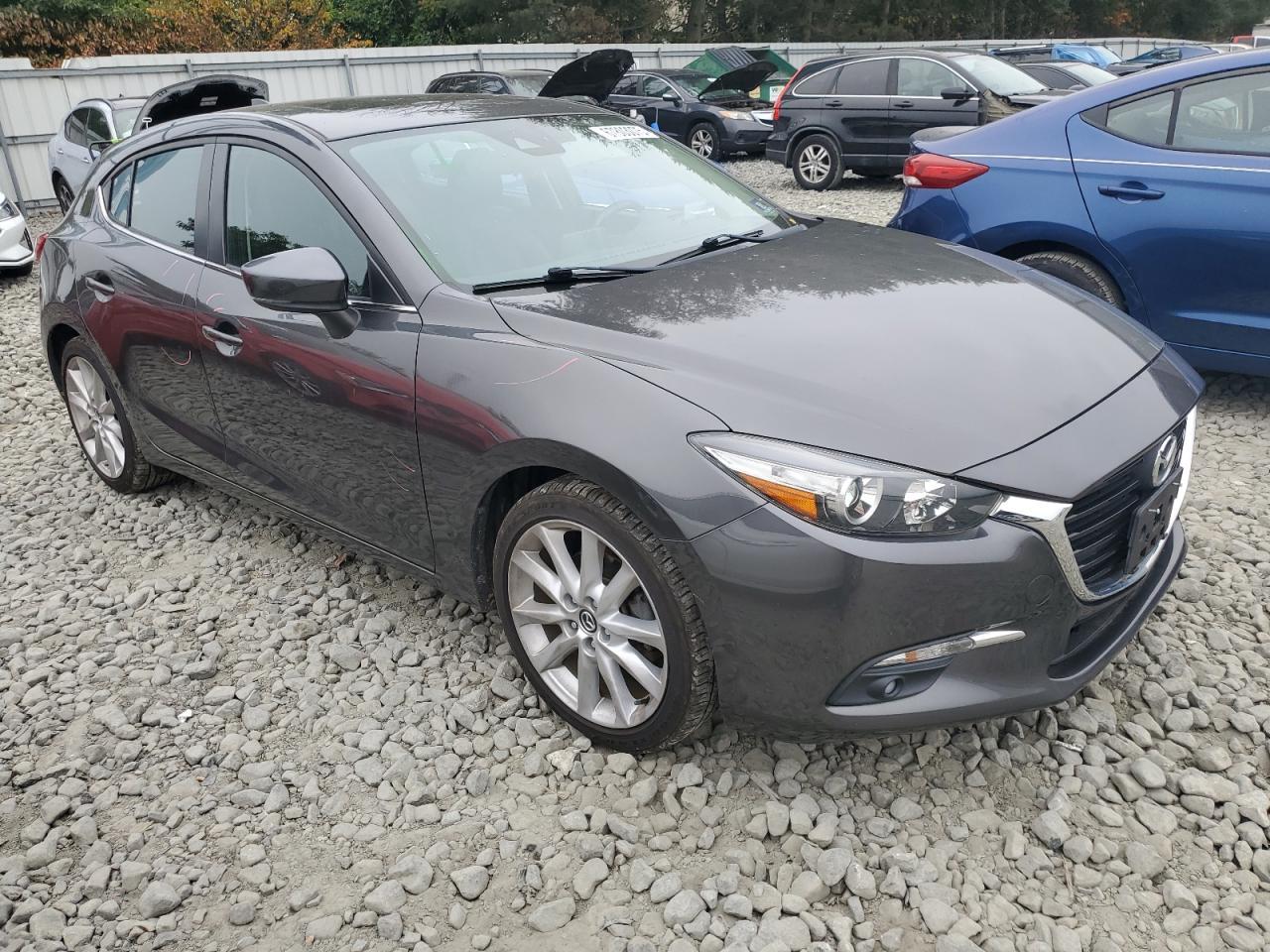 2017 Mazda 3 Grand Touring - Фото 4