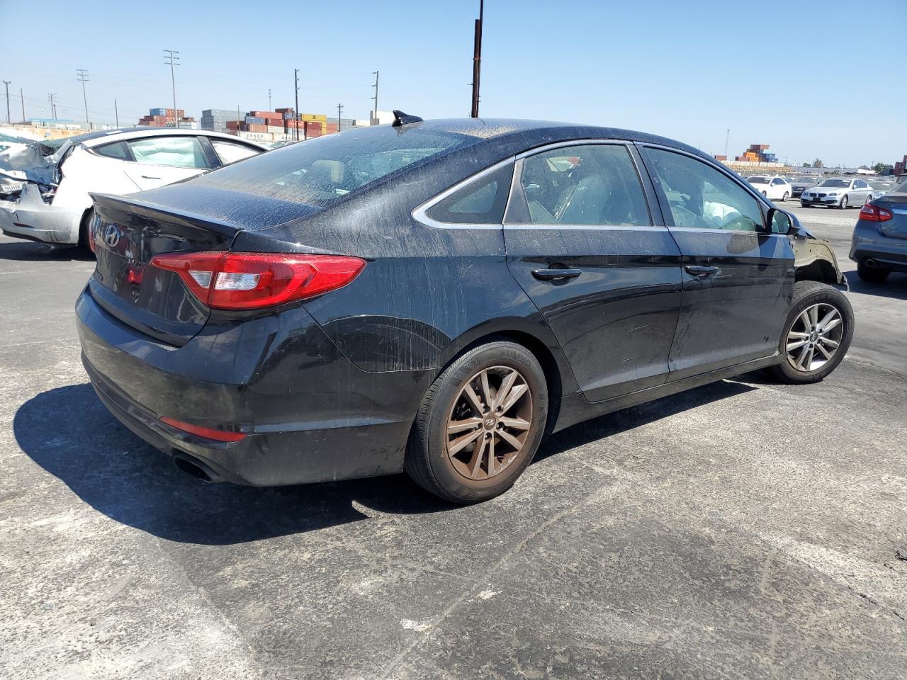 2017 Hyundai Sonata Se - Фото 3