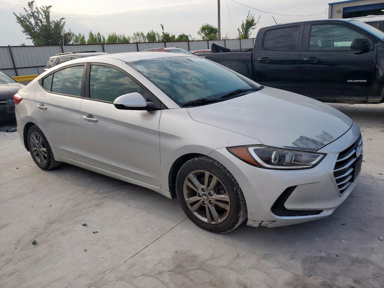 2018 Hyundai Elantra Sel - Фото 4