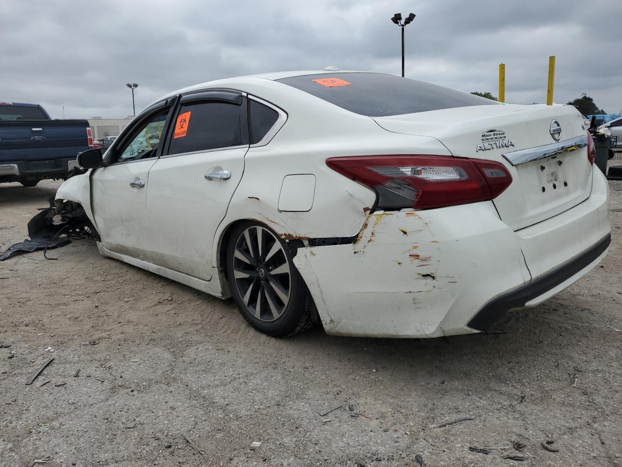 2018 Nissan Altima 2.5 - Image 2