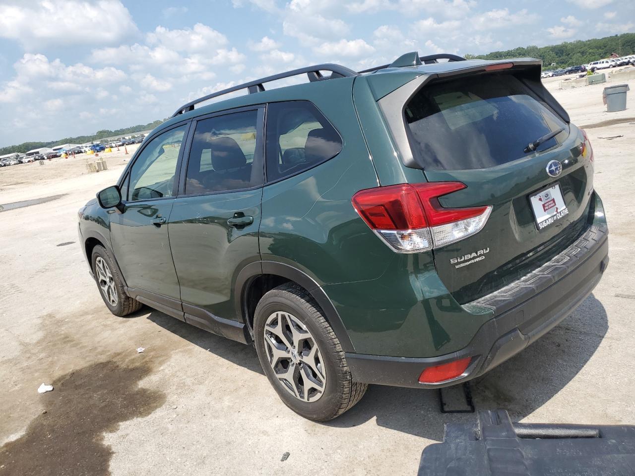 2022 Subaru Forester Premium - Фото 2