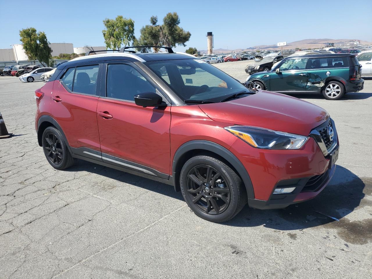 2020 Nissan Kicks Sr - Фото 4