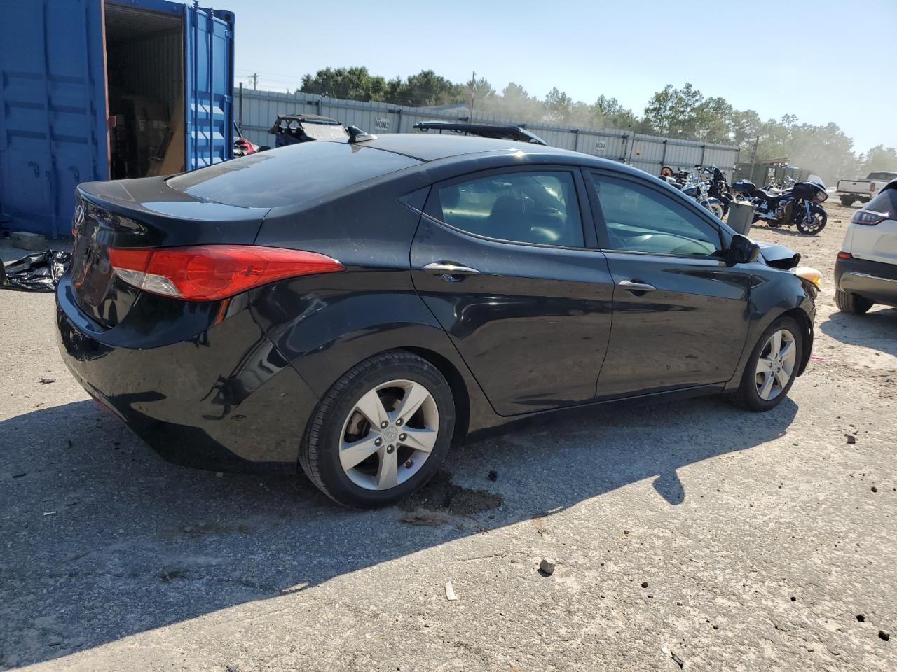 2013 Hyundai Elantra Gls - Фото 3
