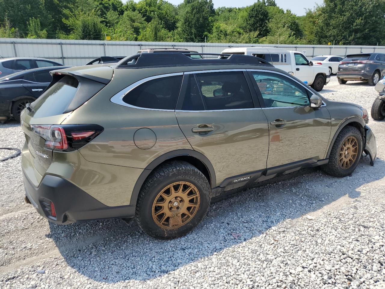 2022 Subaru Outback Premium - Фото 3