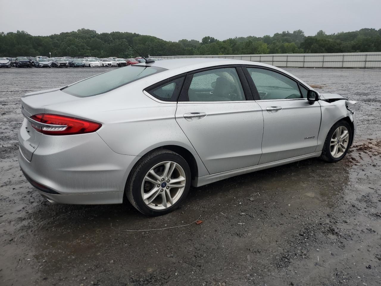 2018 Ford Fusion S Hybrid - Фото 3