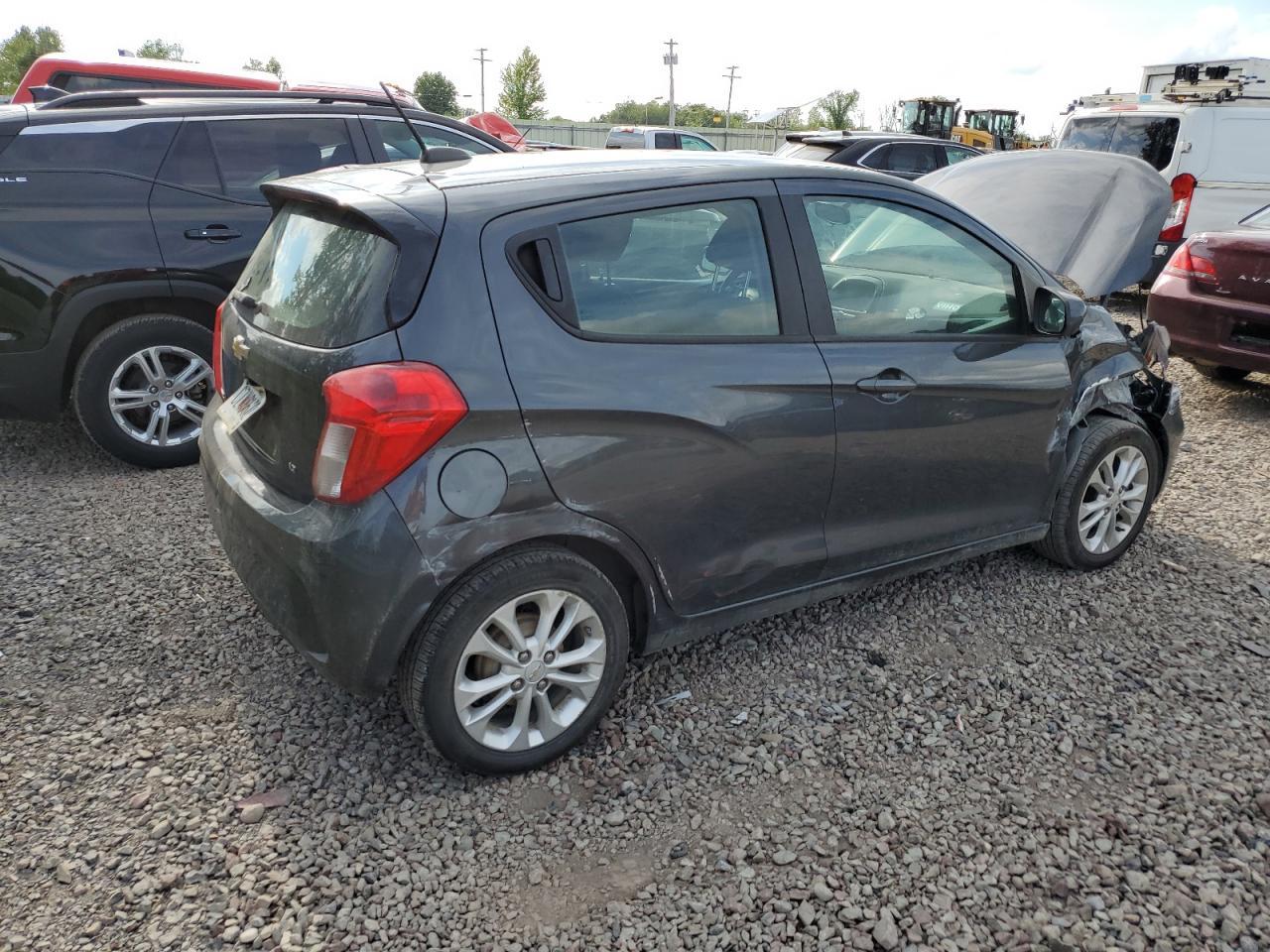 2021 Chevrolet Spark 1Lt - Фото 3